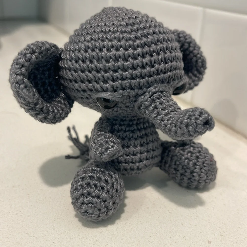 Handcrafted Elephant Figure Toy Crochet Amigurumi Doll Decor - Picture 8 of 11